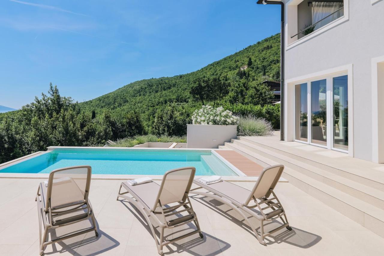 Villa Kaliterra - Your Home In Croatia! Medveja Bagian luar foto