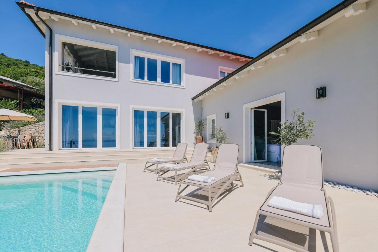 Villa Kaliterra - Your Home In Croatia! Medveja Bagian luar foto